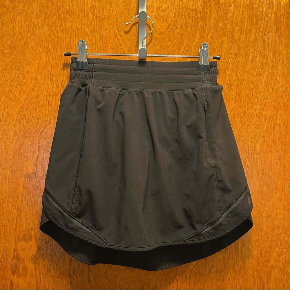 NWOT Lululemon Hotty Hot Skirt